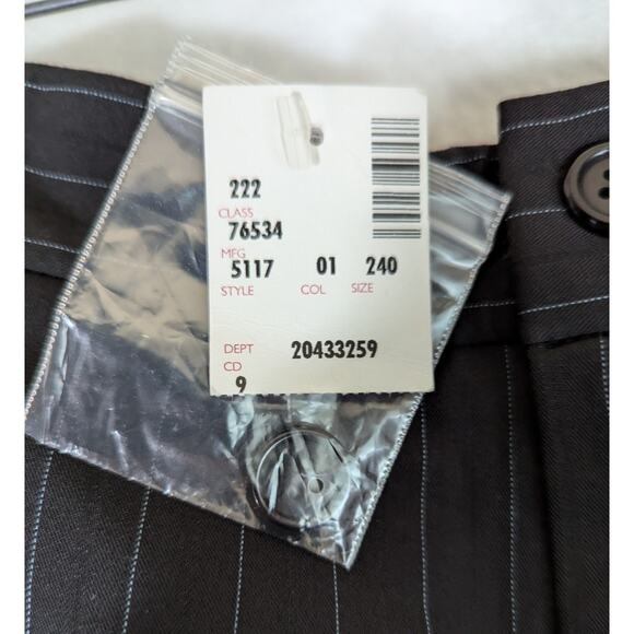 Avenue dress pants Sz 16 pinstripe NWT W 39" Hips 46" Ins 30.5"Width hem 22" - Picture 3 of 6